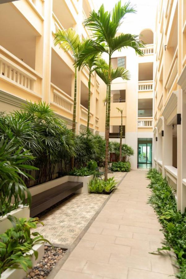 Park 38 Hotel - Sha Plus Phuket Bagian luar foto
