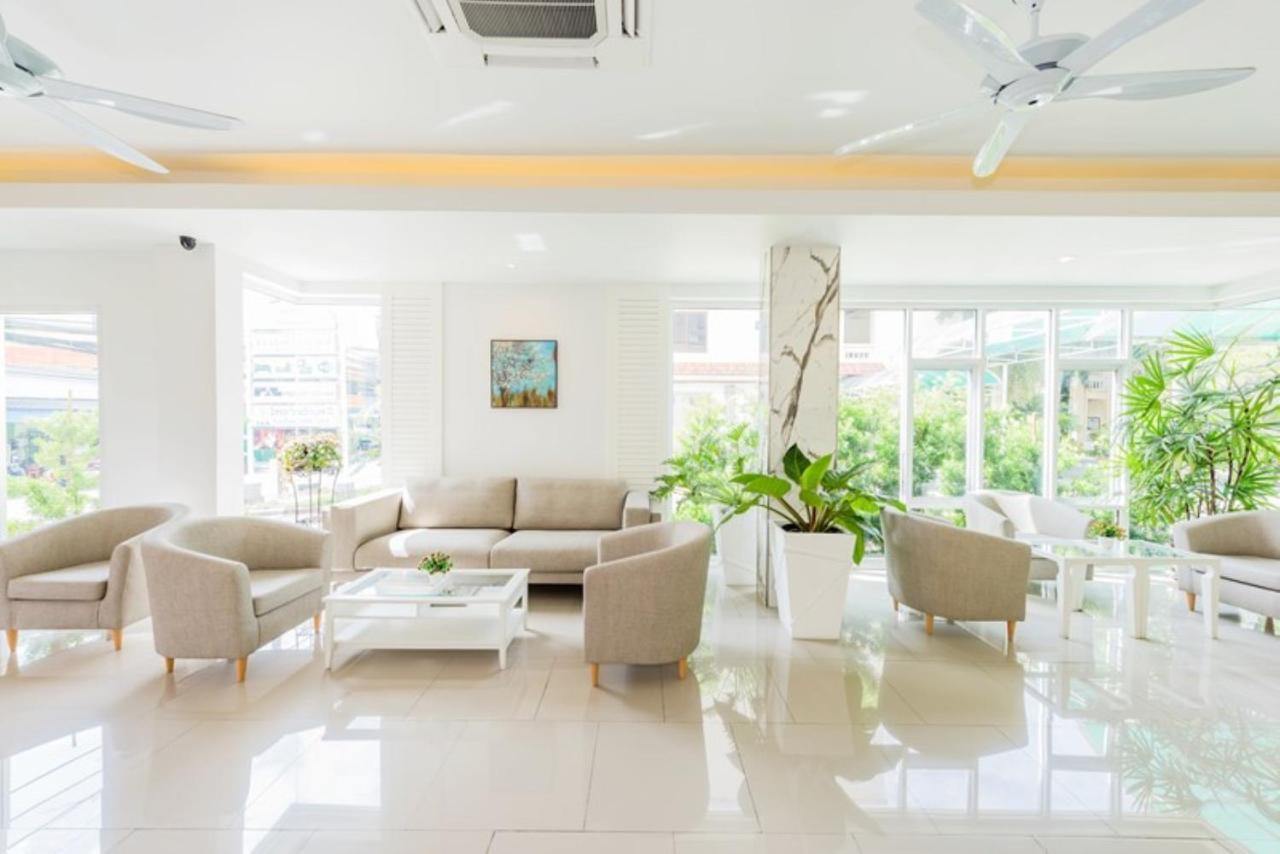 Park 38 Hotel - Sha Plus Phuket Bagian luar foto