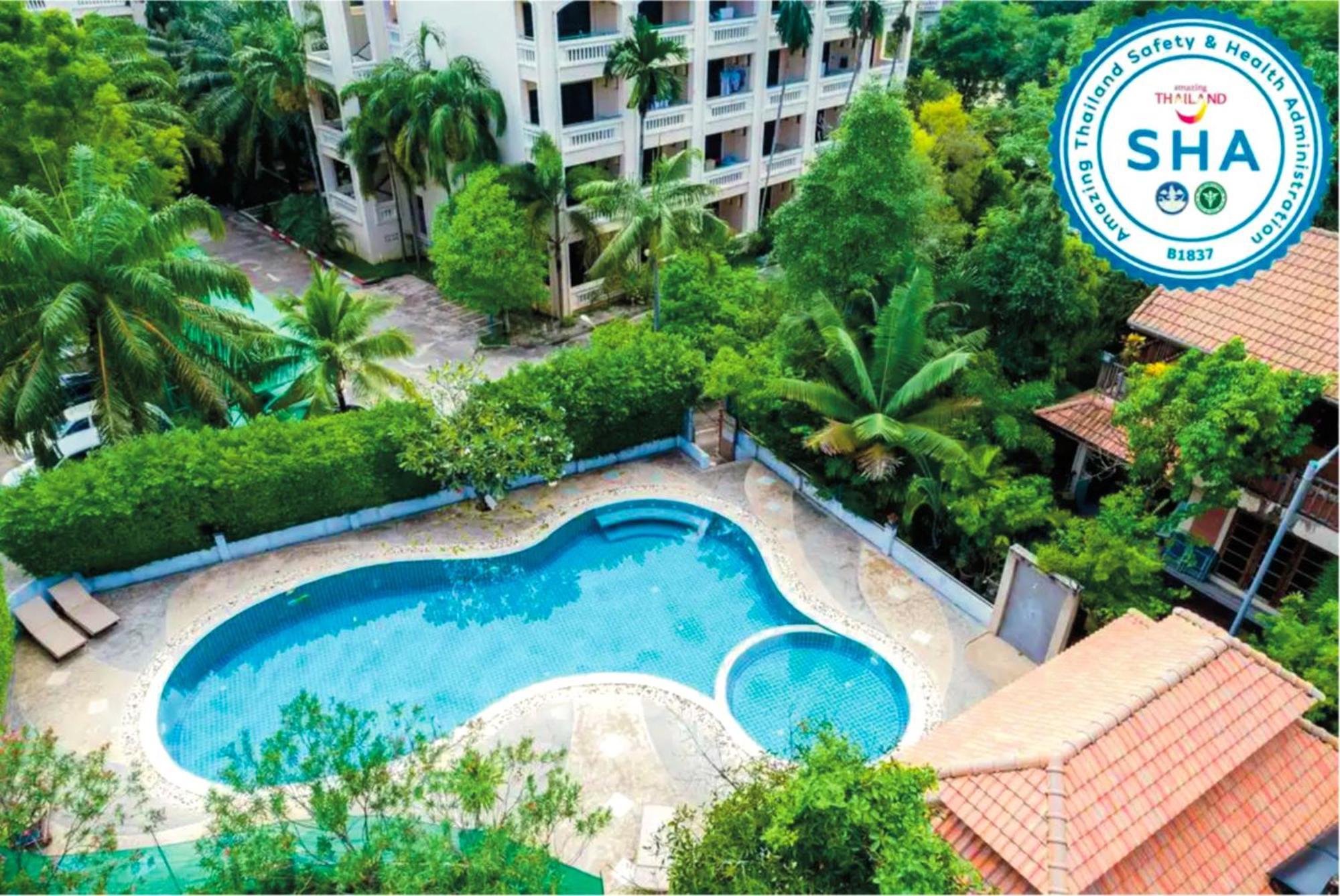 Park 38 Hotel - Sha Plus Phuket Bagian luar foto