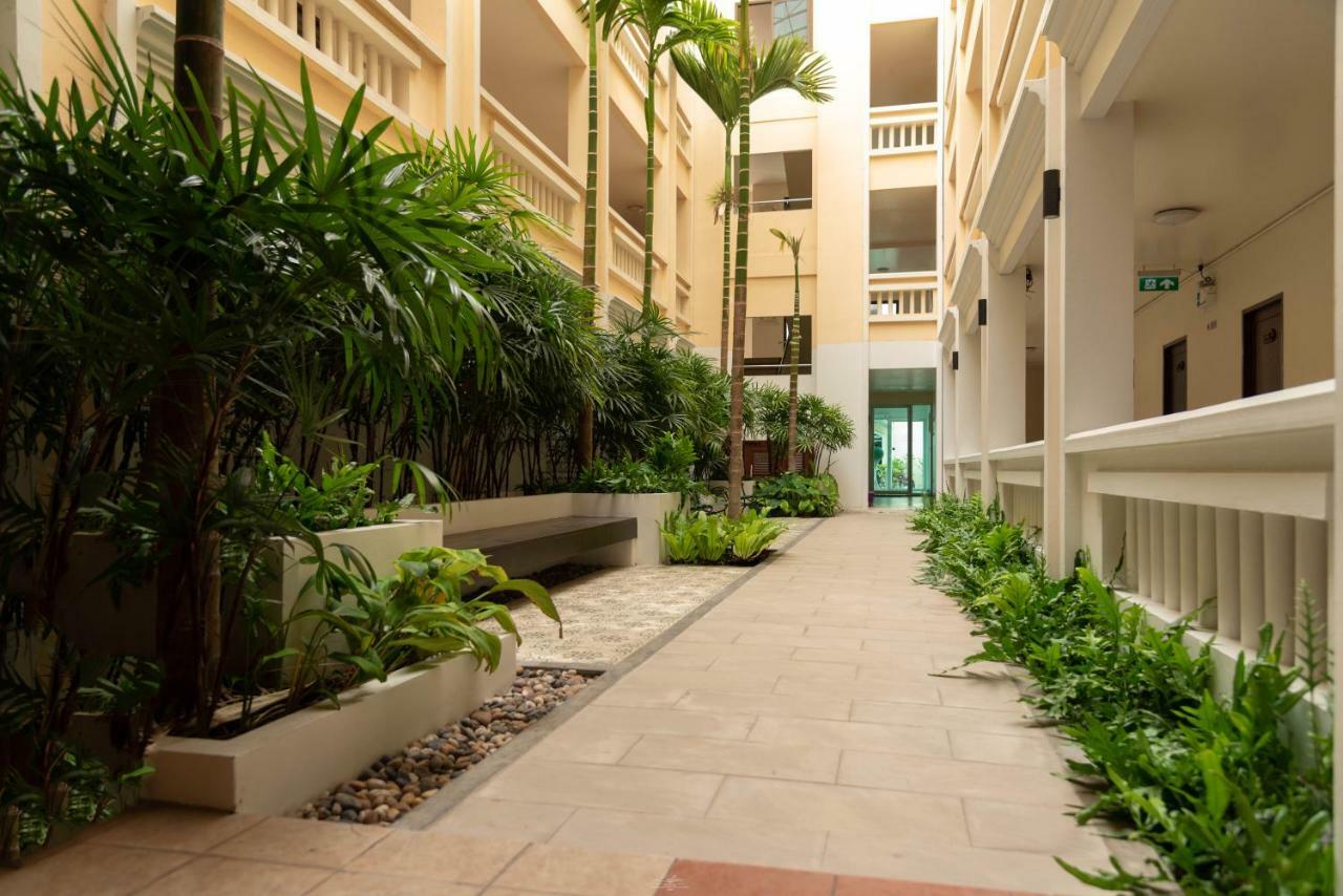 Park 38 Hotel - Sha Plus Phuket Bagian luar foto